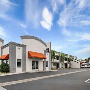 https://ramada-anaheim-maingate-north.topanaheimhotels.com